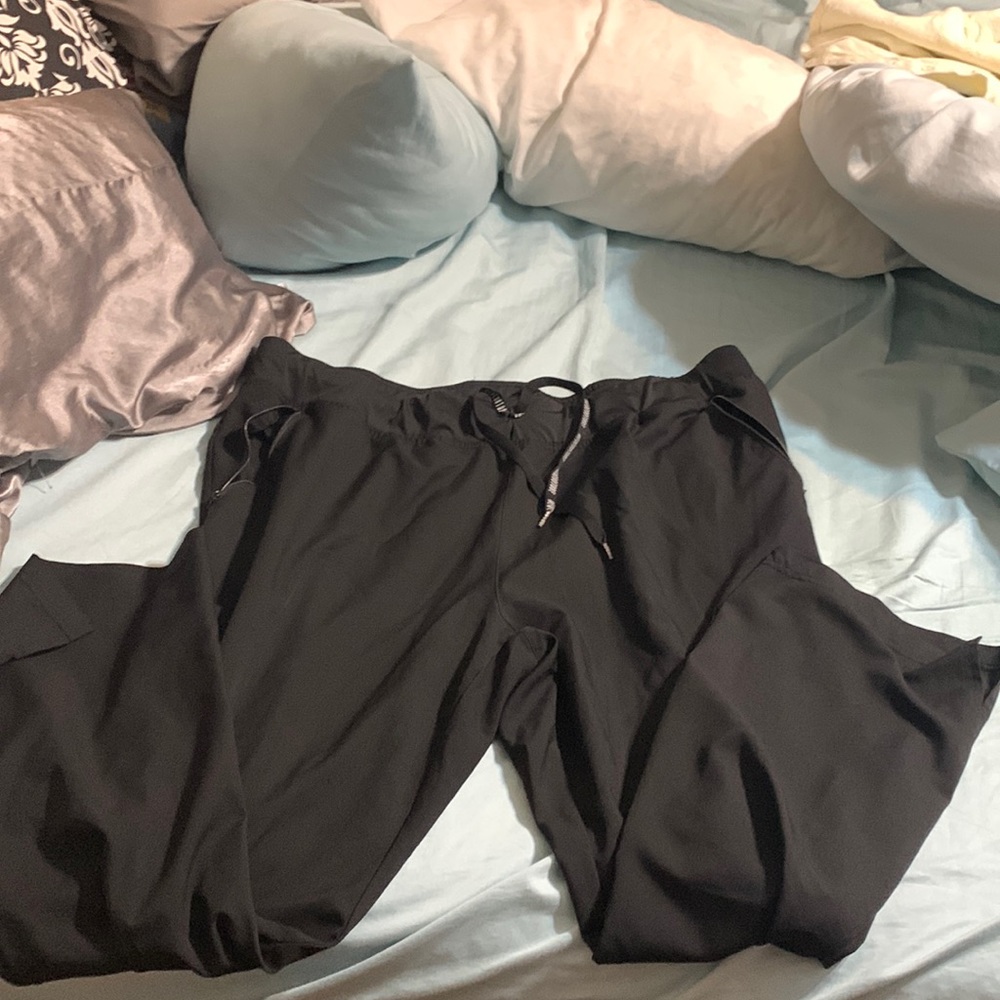 Black Medcouture scrub pants only worn a couple times.  3x